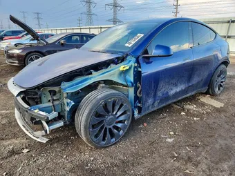 2024 Tesla Model Y 7SAYGDEF1RA273529 Lot 48132626