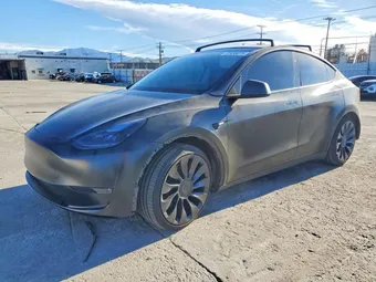 2024 Tesla Model Y 7SAYGDEF1RF183171 Lot 72456075