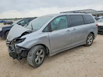 2018 Toyota Sienna 5TDKZ3DC4JS939591 Lot 48363696