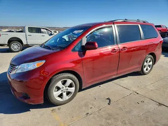 2017 Toyota Sienna 5TDKZ3DC1HS881952 Lot 77294985