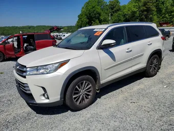 2019 Toyota Highlander 5TDJZRFH6KS712394 Lot 48538016