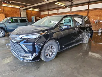 2021 Toyota Sienna 5TDJSKFCXMS014261 Lot 47344516