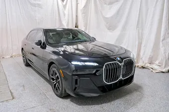 2023 BMW 7 Series WBA33EJ02PCM30053