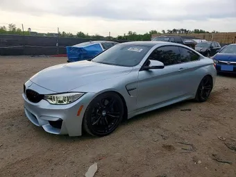 2015 BMW M4 WBS3R9C57FK331758