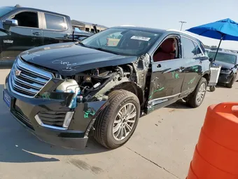 2018 Cadillac XT5 1GYKNCRS1JZ234557