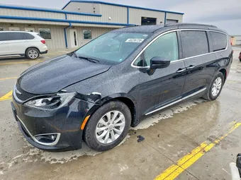 2017 Chrysler Pacifica 2C4RC1BG7HR569377 Lot 46236726