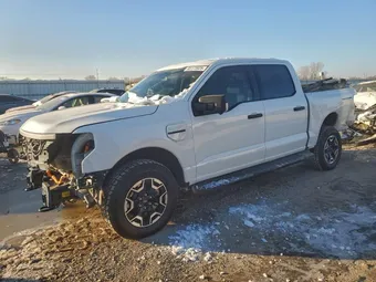 2022 Ford F-150 Lightning 1FT6W1EV4NWG08322