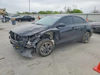 2024 Kia Forte 3KPF24AD7RE746656 Lot 47636596