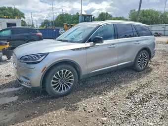 2021 Lincoln Aviator 5LM5J7XC1MGL03175