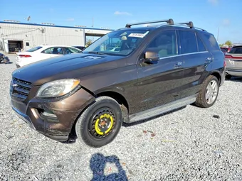 2015 Mercedes-Benz M-Class 4JGDA5JB7FA454045