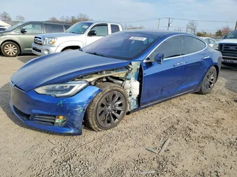 2019 Tesla Model S 5YJSA1E22KF330085 Lot 48232916