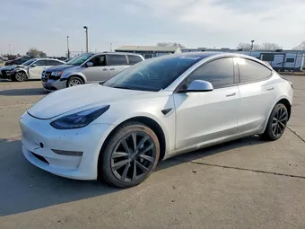 2023 Tesla Model 3 5YJ3E1EA9PF495042 Lot 76605895