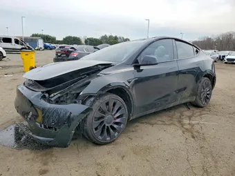 2024 Tesla Model Y 7SAYGDEF7RF021349 Lot 47780886