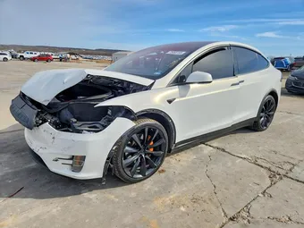 2017 Tesla Model X 5YJXCBE47HF051876 Lot 75968185