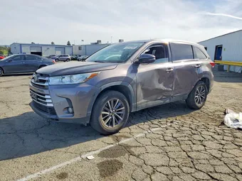 2019 Toyota Highlander 5TDKZRFH5KS346951 Lot 47972366