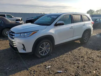2019 Toyota Highlander 5TDJZRFH0KS619953 Lot 50964706
