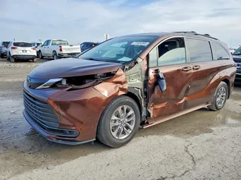 2022 Toyota Sienna 5TDKRKEC4NS118487 Lot 77404365