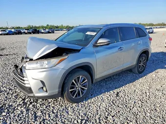 2019 Toyota Highlander 5TDKZRFH0KS554025 Lot 47164516