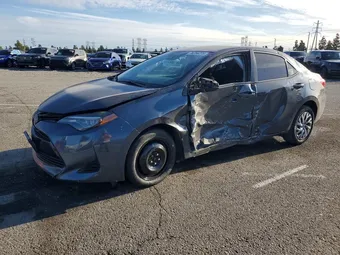2018 Toyota Corolla 5YFBURHE1JP848767 Lot 76256225