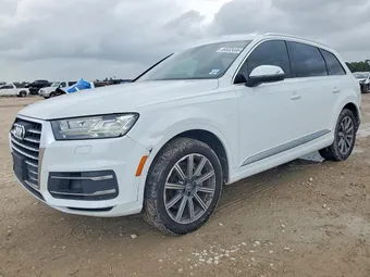 2017 Audi Q7 WA1LAAF78HD018443