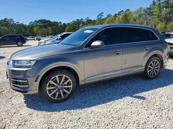 2017 Audi Q7 WA1LAAF7XHD045577