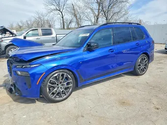 2026 BMW X7 5UX33EM00T9125400