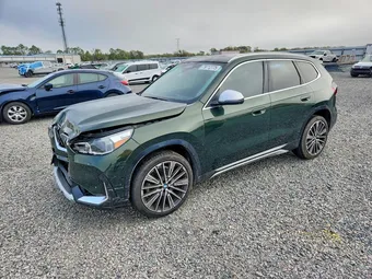 2024 BMW X1 WBX73EF03R5Y40478