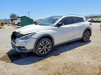 2017 Infiniti QX30 SJKCH5CR5HA032121