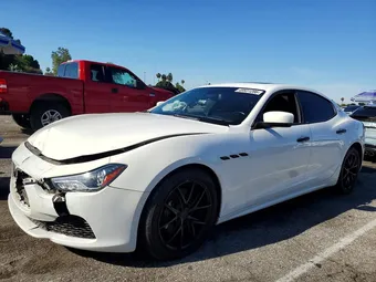 2016 Maserati Ghibli ZAM57XSA0G1176420