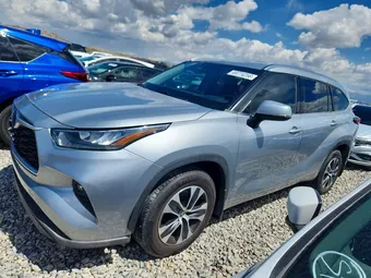 2020 Toyota Highlander 5TDGZRBH7LS512206 Lot 49774256