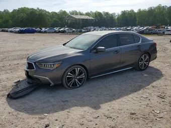2018 Acura RLX JH4KC1F56JC000365