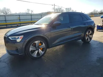 2022 Audi e-tron WA1LABGE6NB010884
