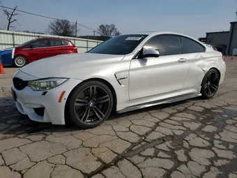 2016 BMW M4 WBS3R9C54GK337180