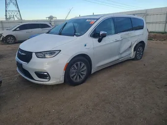 2023 Chrysler Pacifica 2C4RC1S79PR612244 Lot 74704075