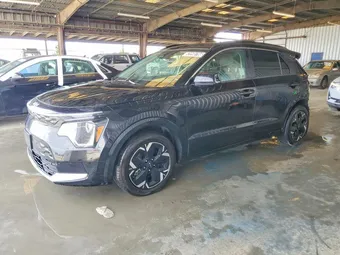 2023 Kia Niro KNDCR3L17P5035947