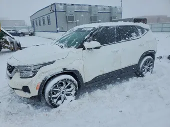 2021 Kia Seltos KNDEPCAA0M7174710
