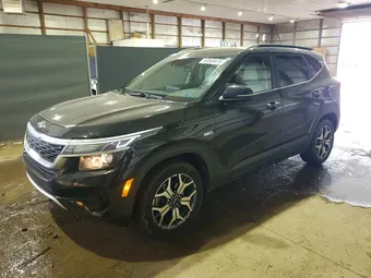 2021 Kia Seltos KNDERCAA0M7171459