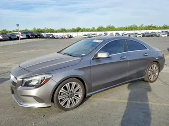 2018 Mercedes-Benz CLA-Class WDDSJ4GB0JN525915