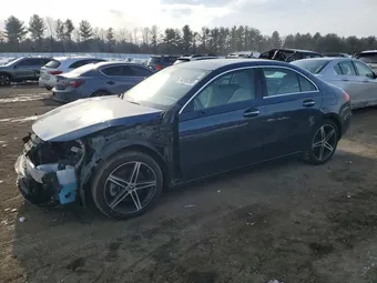 2021 Mercedes-Benz A-Class W1K3G4FB5MJ297880