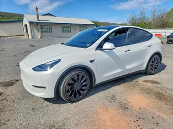 2024 Tesla Model Y 7SAYGDEF0RF034394 Lot 50362316