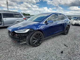 2018 Tesla Model X 5YJXCBE20JF109461 Lot 48456406