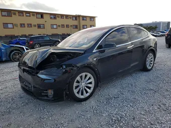 2019 Tesla Model X 5YJXCBE28KF184359 Lot 77593895