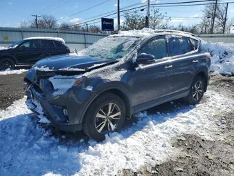 2018 Toyota RAV4 JTMRFREV3JJ718300 Lot 78326475