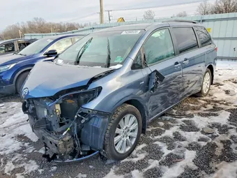 2017 Toyota Sienna 5TDDZ3DCXHS156519 Lot 74390535