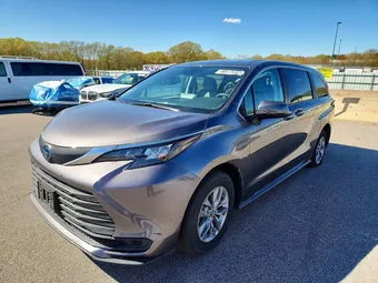 2024 Toyota Sienna Hybrid 5TDKRKEC7RS210019 Lot 51356326