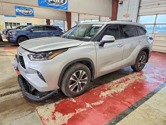 2021 Toyota Highlander 5TDGZRBH1MS131176 Lot 48580136