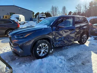 2023 Toyota Highlander 5TDKDRBH8PS042265 Lot 76044895