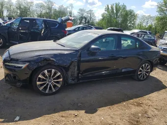 2019 Volvo S60 7JR102FK4KG001723