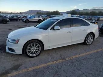 2015 Audi A4 WAUFFAFL3FN029579