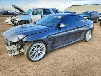 2015 BMW M4 WBS3R9C59FK329235